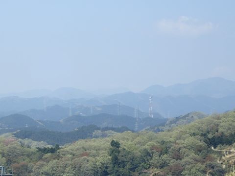 4月龍崖山1046山頂風景2P4127369.JPG