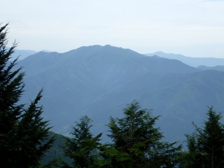 P5172103三頭山? (440x330).jpg